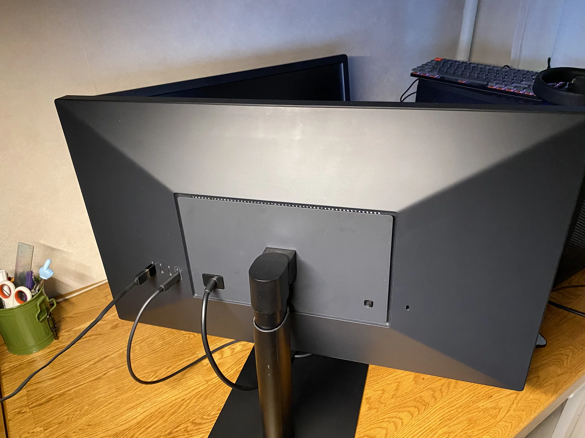 LG Ultrafine 5k 27 MD5KL-B - миниатюра 7