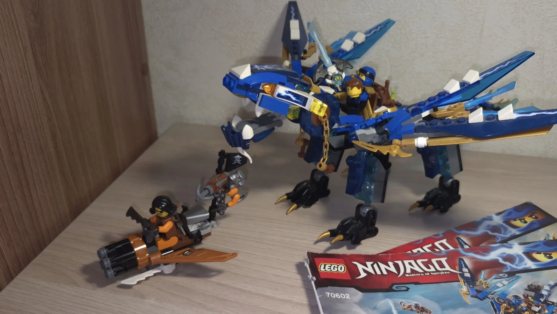 Lego Ninjago 70602 Дракон Джея - миниатюра 2