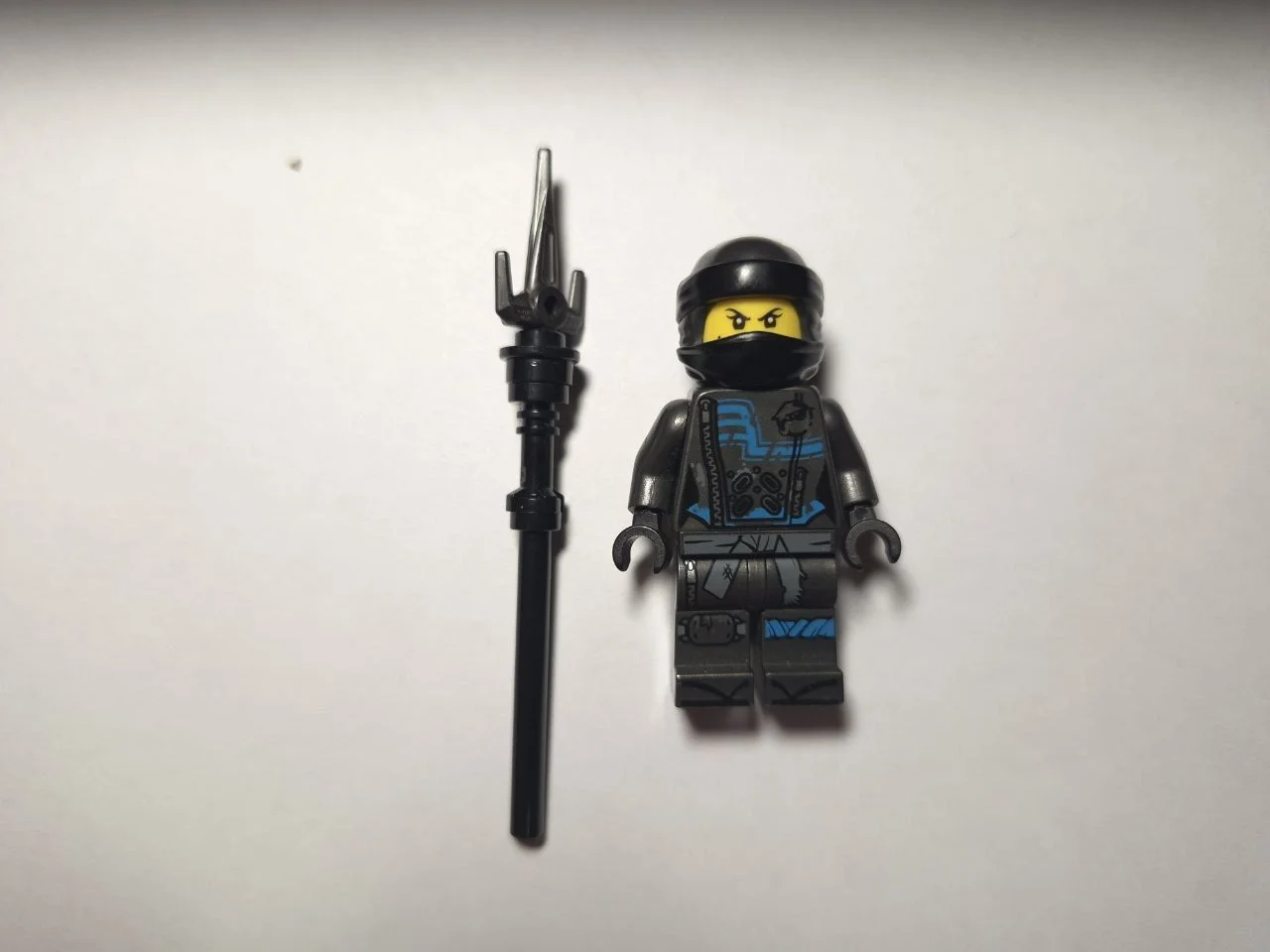 Lego ninjago Фигурка Нии 9 сезон - миниатюра 2