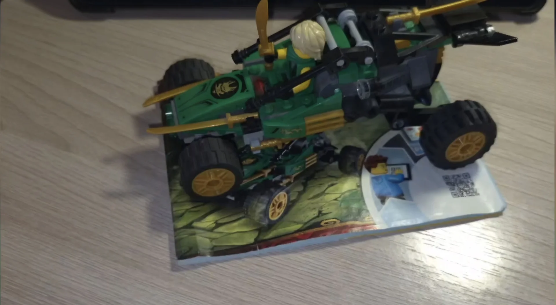 Lego ninjago 71700 Тропический внедорожник - миниатюра 3