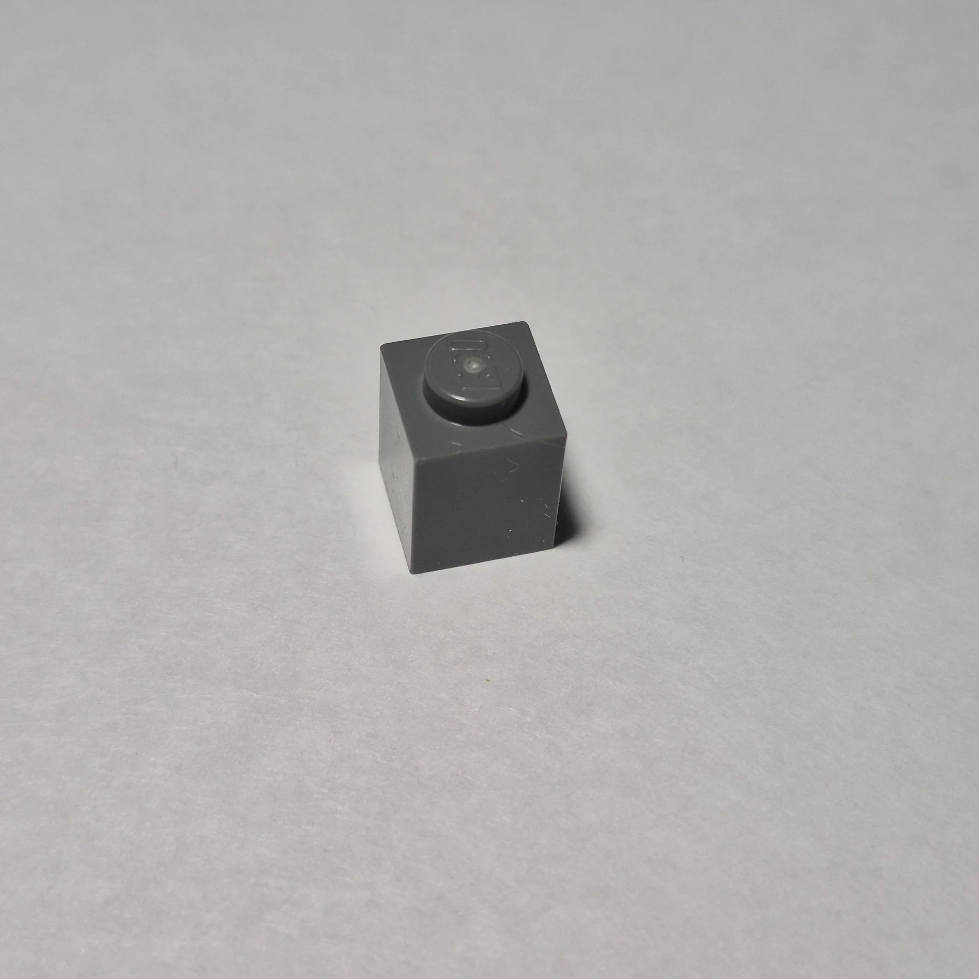 деталь LEGO: Кубик 1х1 (Brick 1 x 1), темно-серый