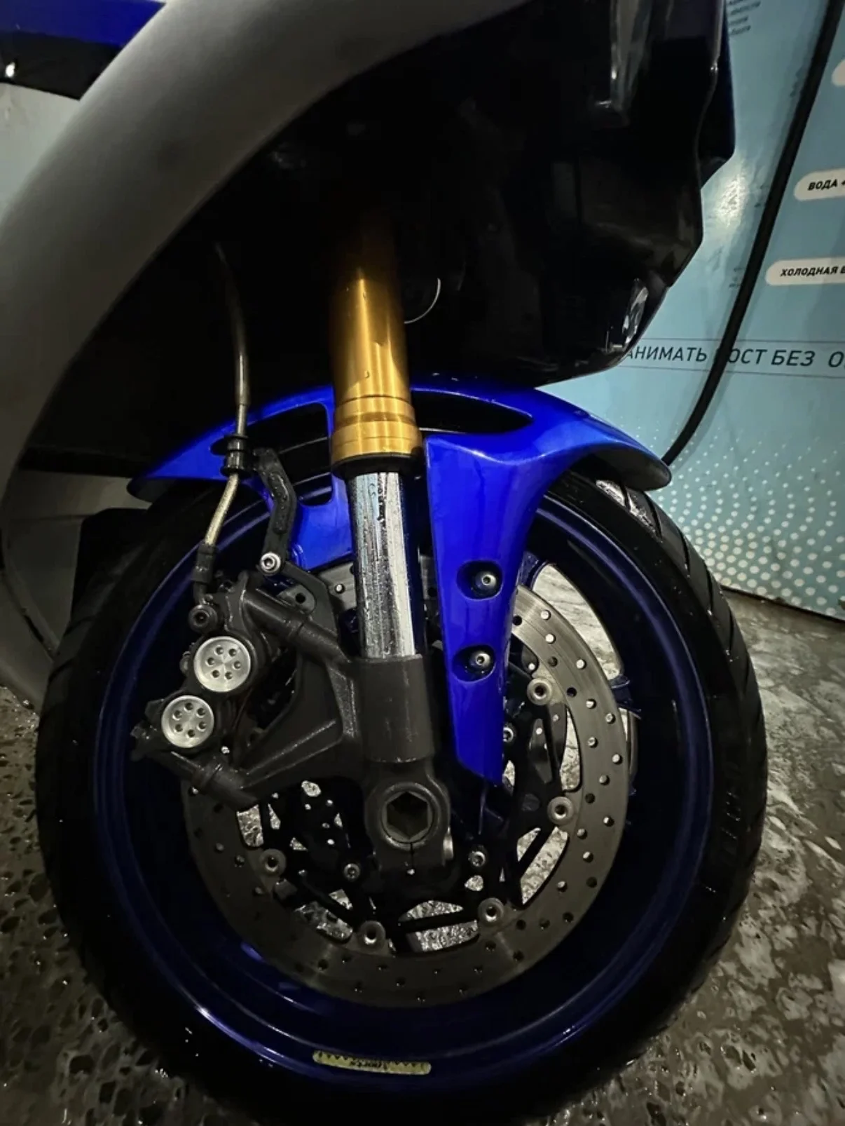 Yamaha YZF-R1 - миниатюра 8