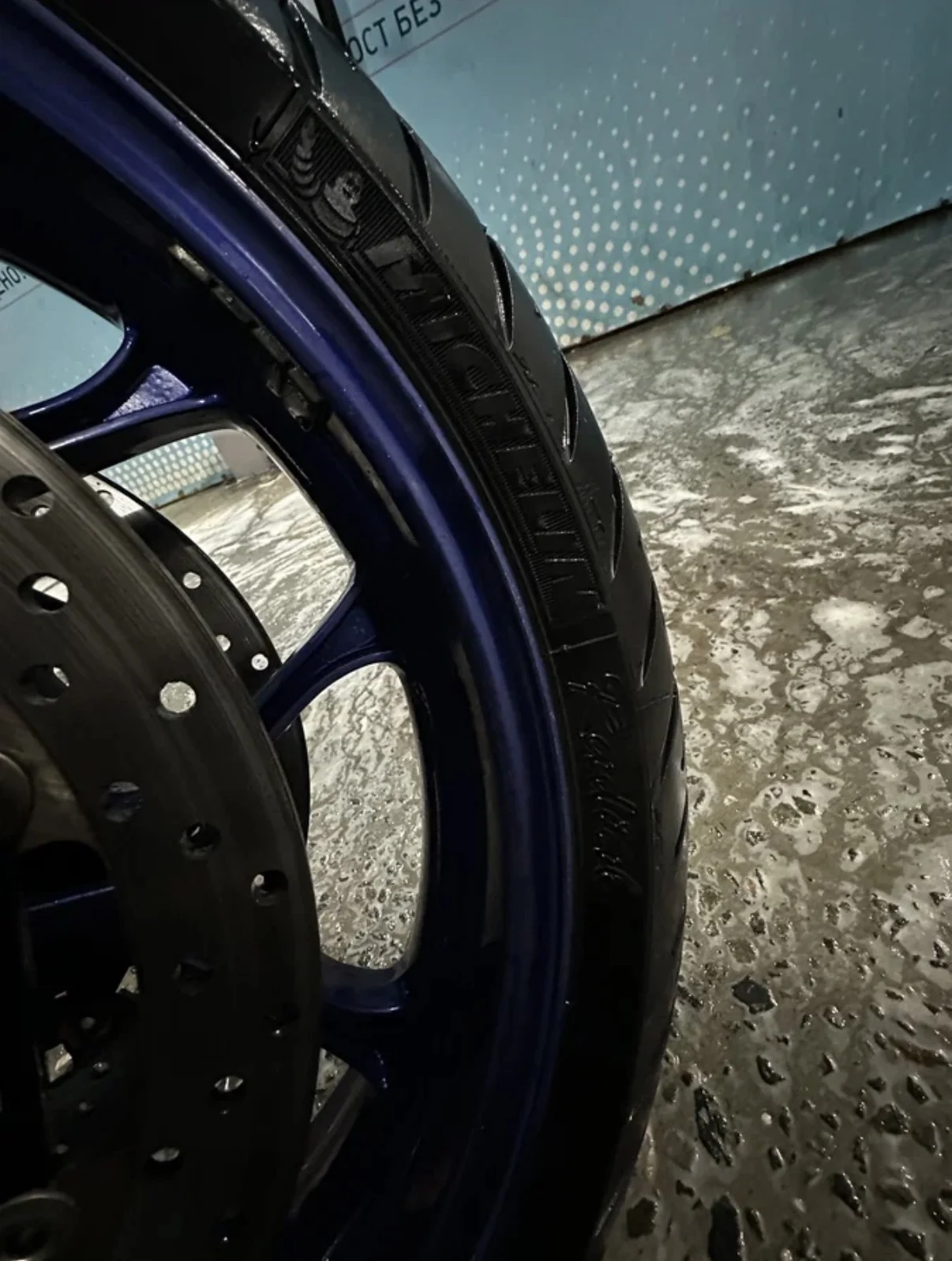 Yamaha YZF-R1 - миниатюра 13