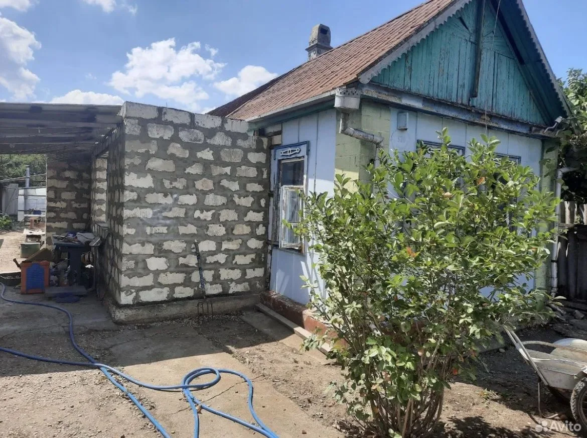 Дом с пристройкой и участком - миниатюра 2