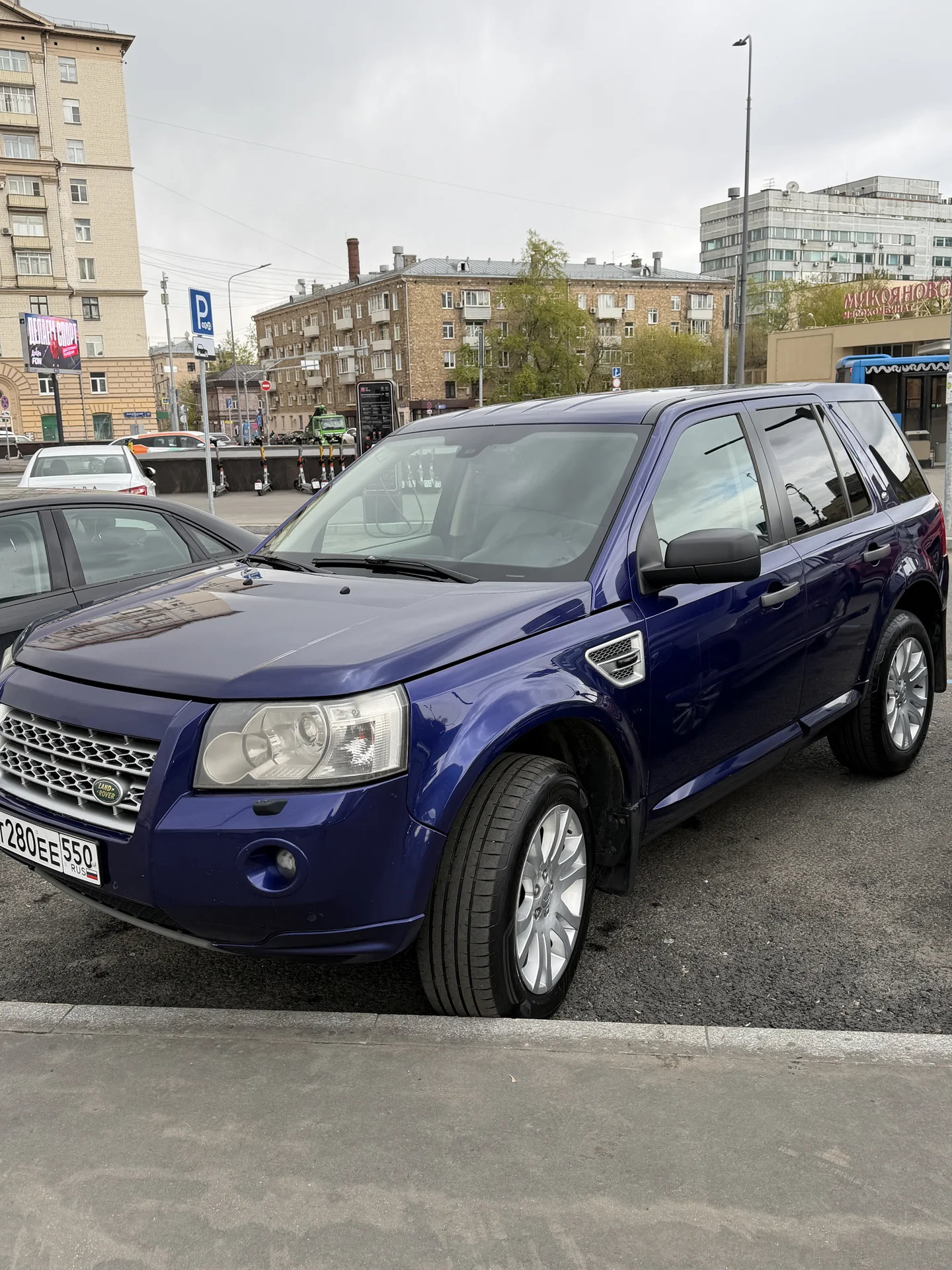 Land Rover Freelender 2 2010г - миниатюра 2