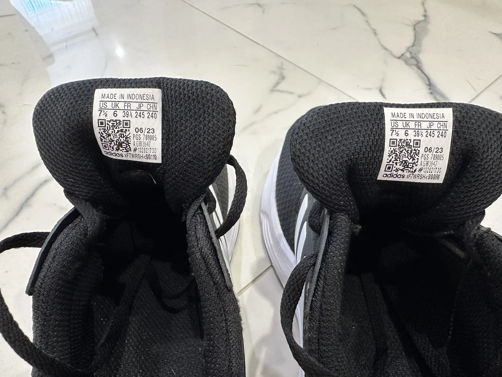 Кроссовки женские Adidas - миниатюра 4