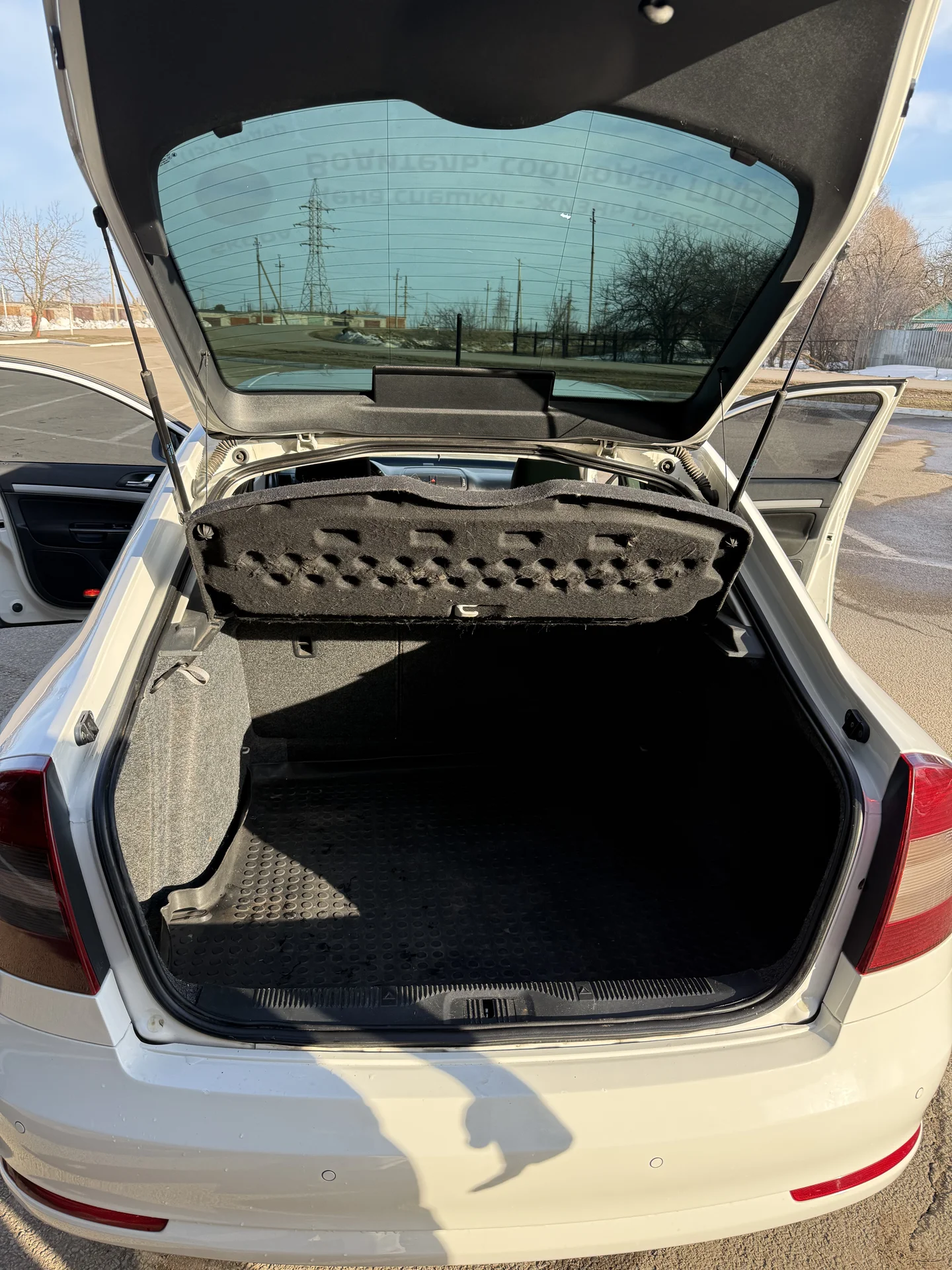 Машина Skoda Octavia A5 - миниатюра 12