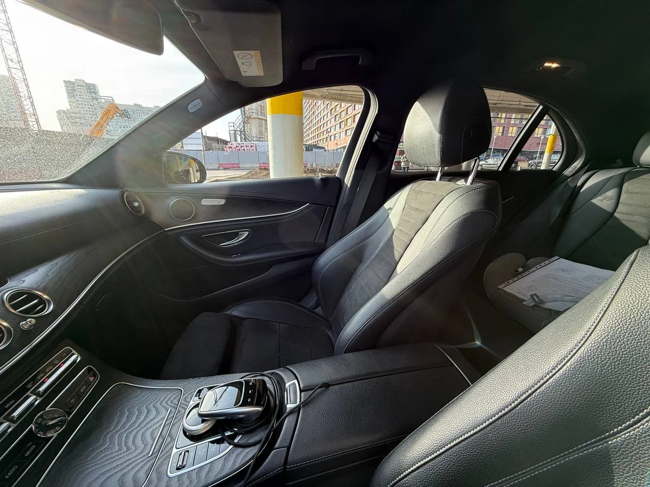 Mercedes Benz e-200, W 213 - миниатюра 6