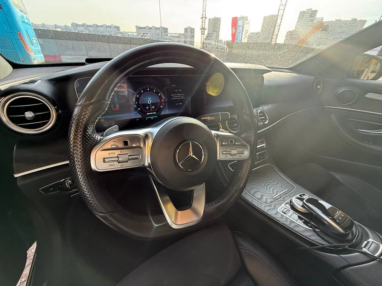 Mercedes Benz e-200, W 213 - миниатюра 7