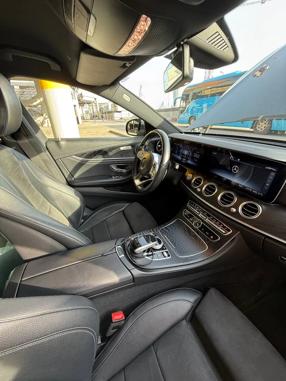Mercedes Benz e-200, W 213 - миниатюра 8