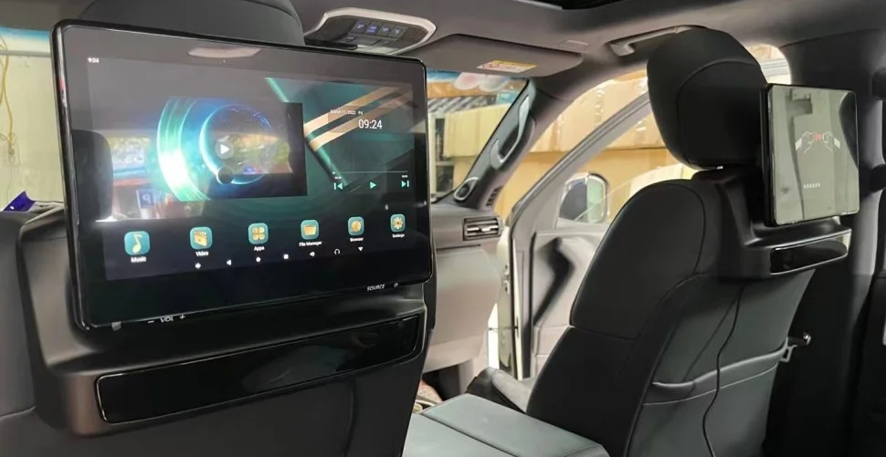 УСТАНОВКА ПОТОЛОЧНЫХ МОНИТОРОВ ANDROID В ЛЮБОЙ АВТОМОБИЛЬ - миниатюра 16