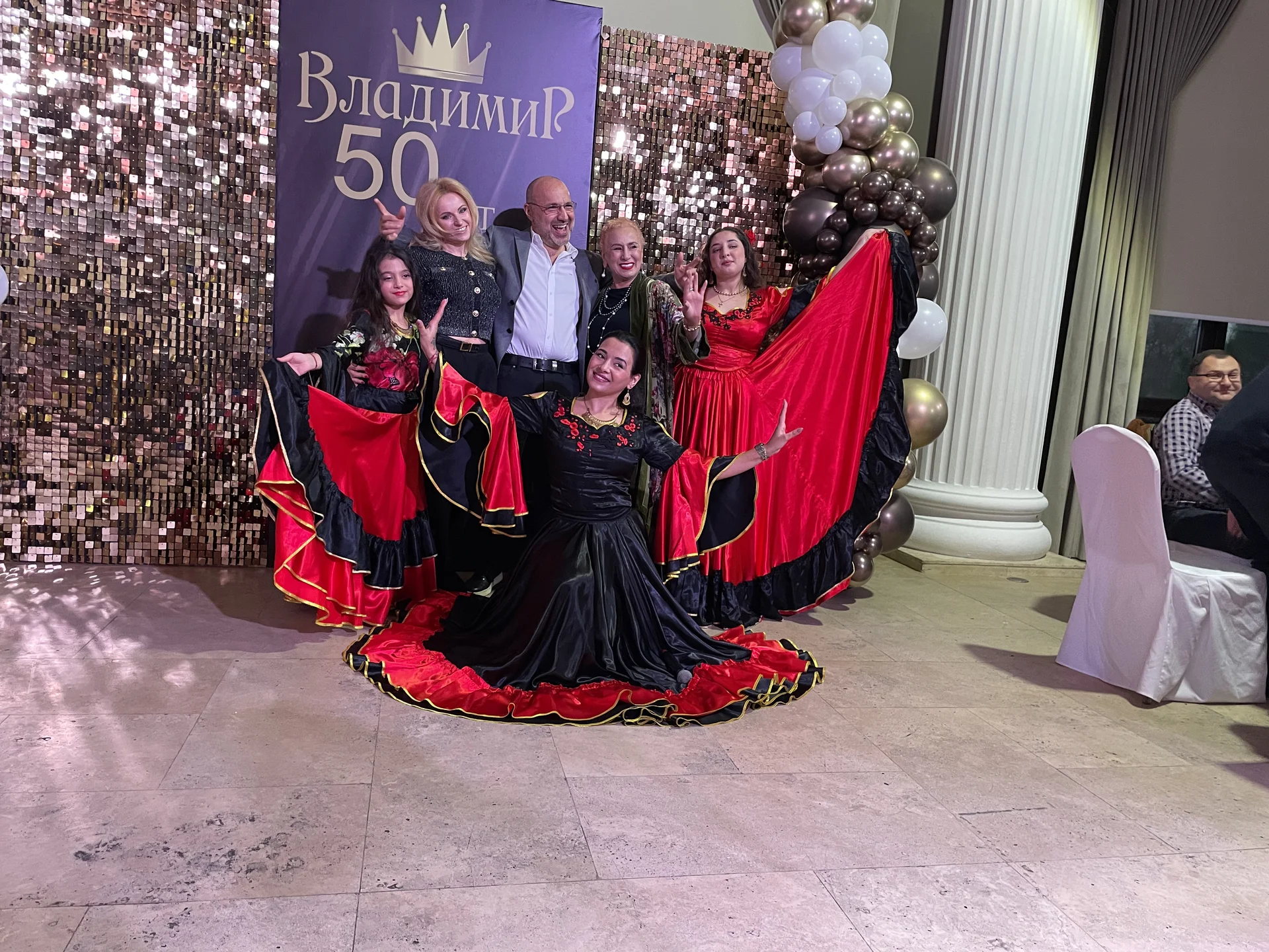 Цыгане на праздник, цыганский ансамбль, цыгане - миниатюра 11
