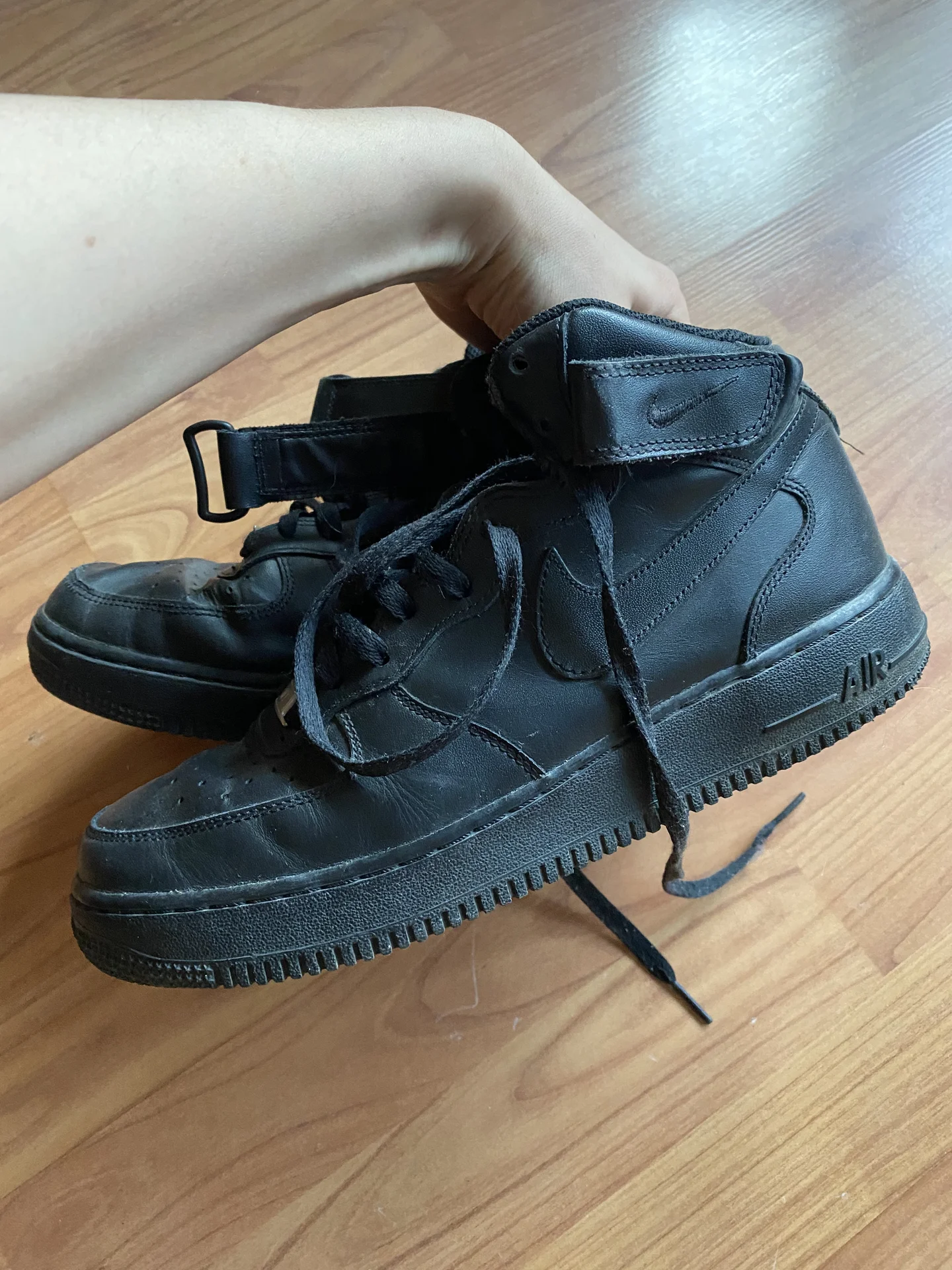 Кроссовки Nike Air Force оригинал 41р - миниатюра 4