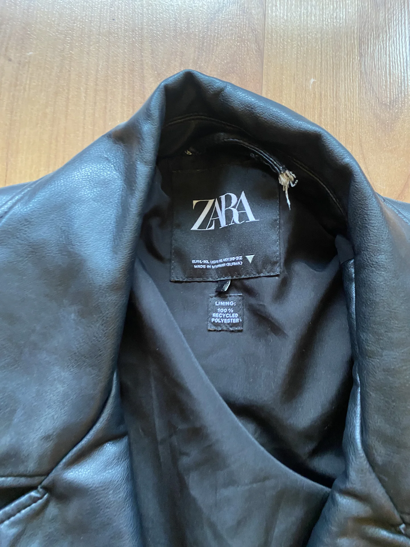 Кожаная куртка Zara косуха кожанка - миниатюра 3