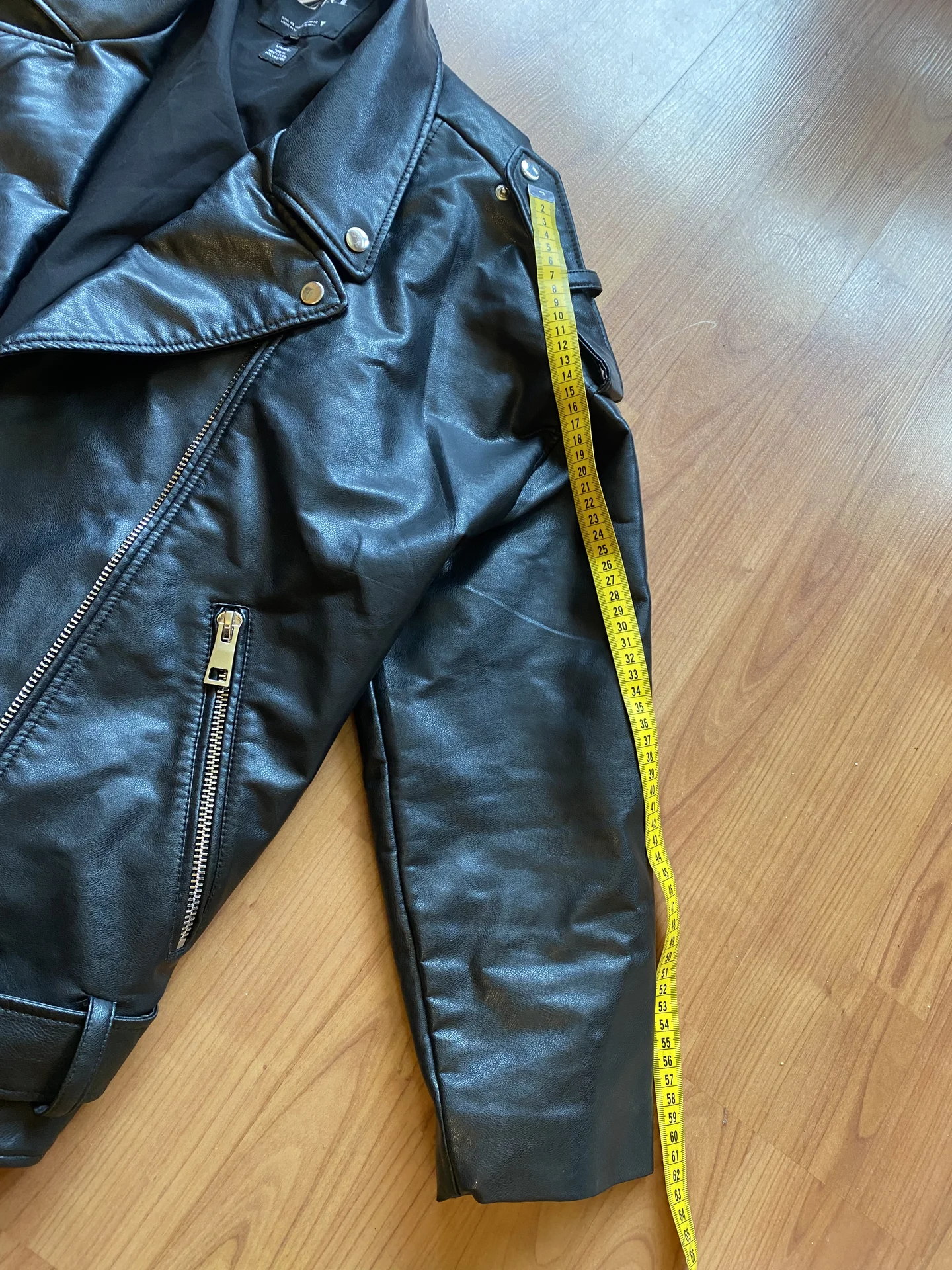 Кожаная куртка Zara косуха кожанка - миниатюра 4
