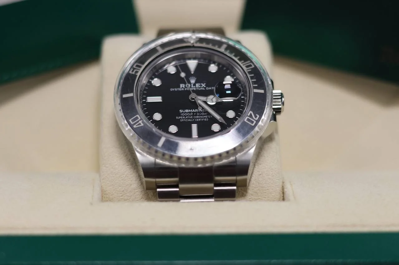 Мужские часы Rolex Submariner Date 126610LN - миниатюра 8