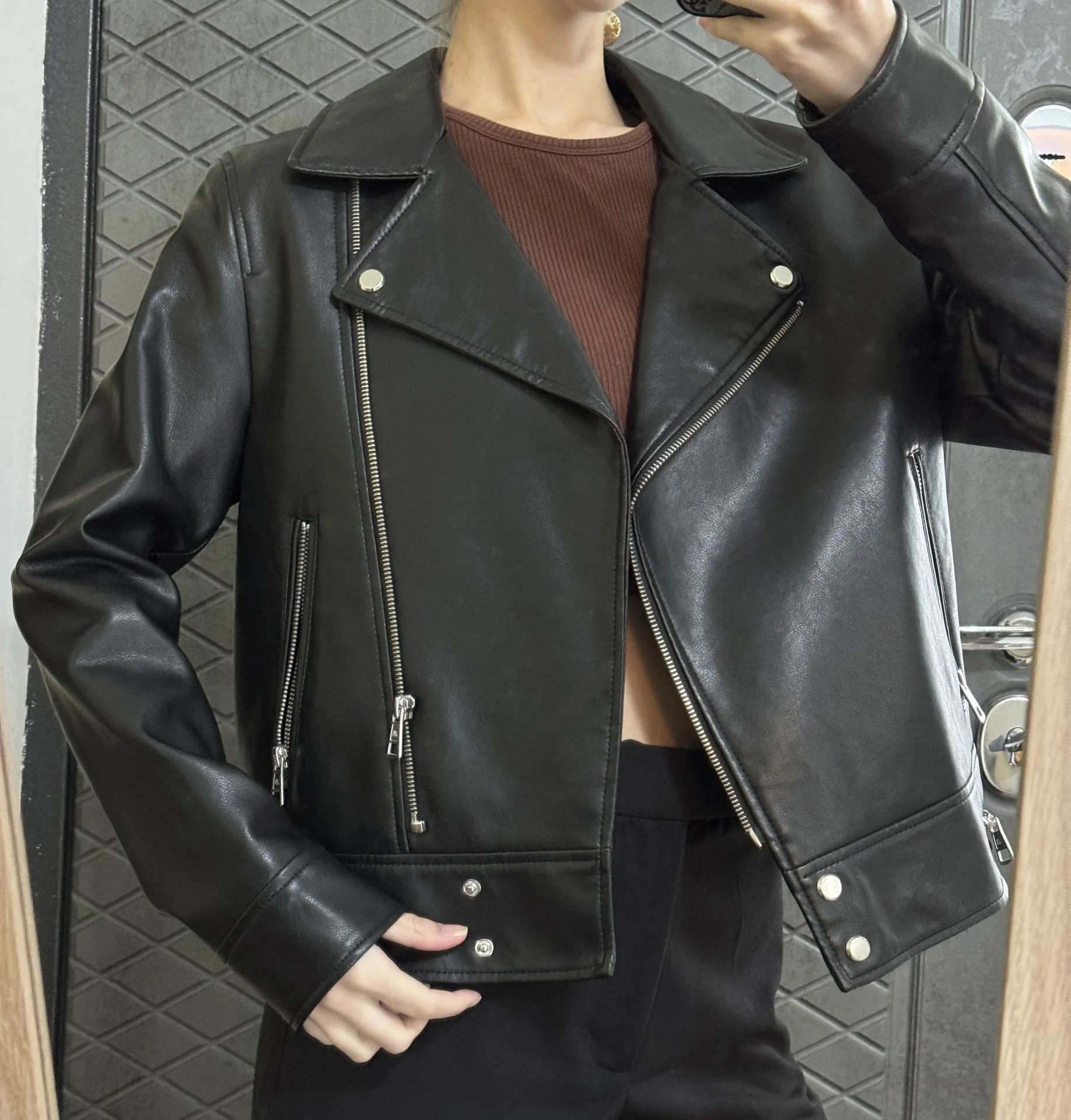 Кожаная куртка Zara - изображение 1