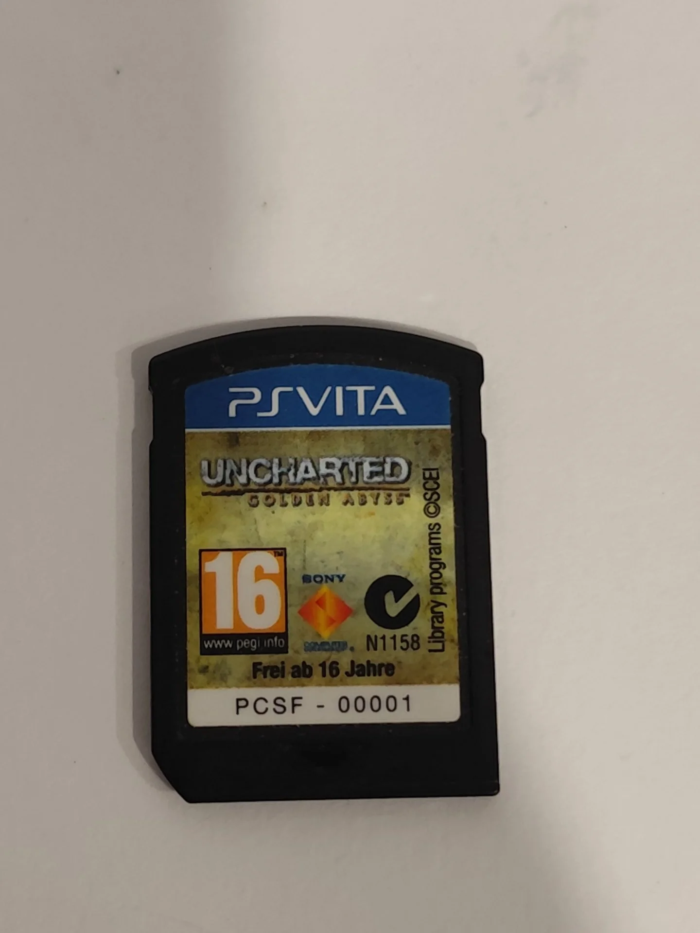 Uncharted Золотая Бездна (без бокса) для Sony Ps-Vita Б/У - изображение 1