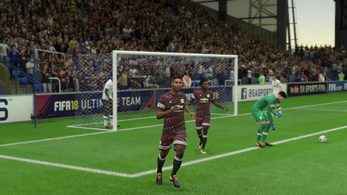 Fifa 19 для Sony Ps4 Б/У - миниатюра 3