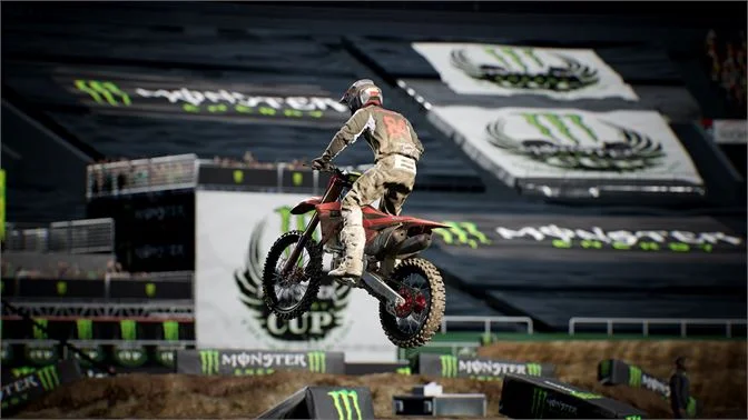 Monster Energy Supercross 4 для X-Box Series X - миниатюра 3