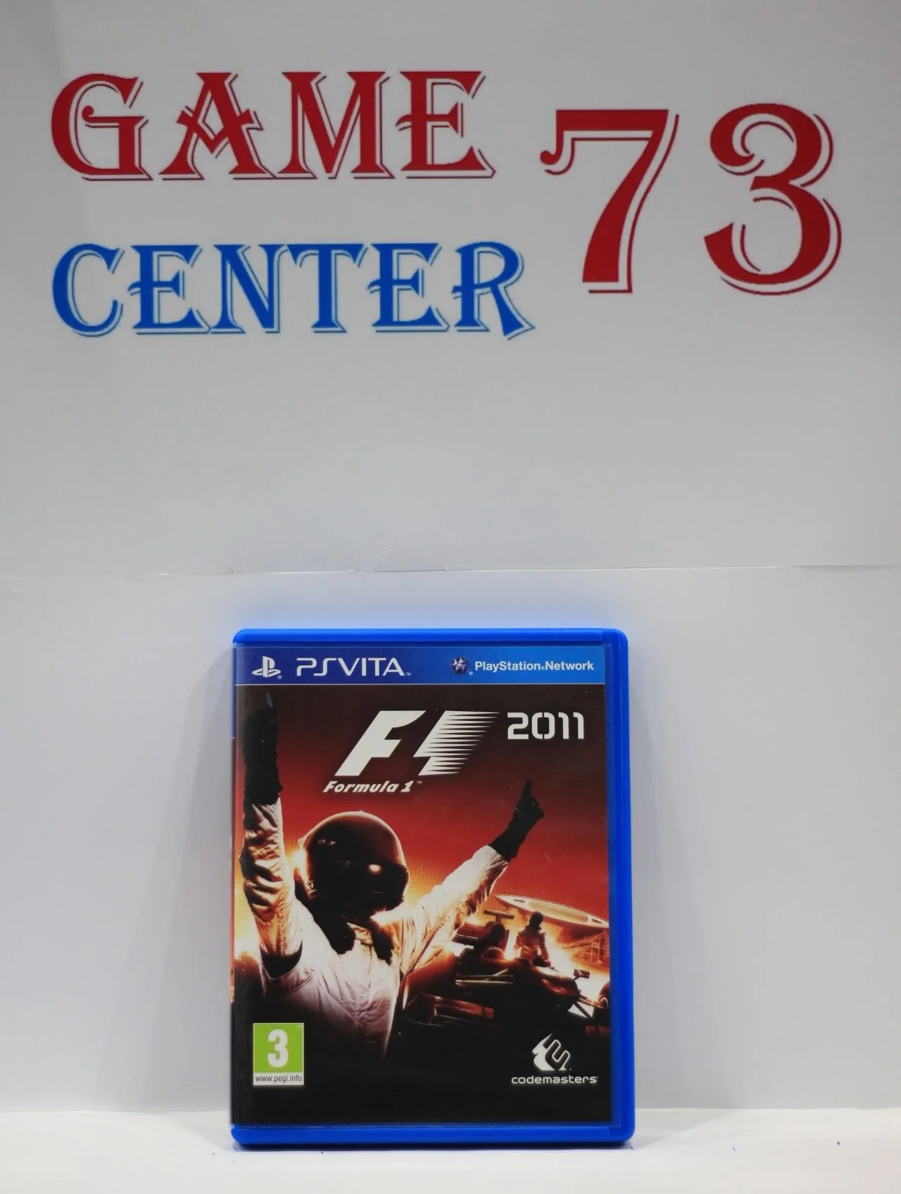 F1 2011 для Sony Ps-Vita Б/У - изображение 1