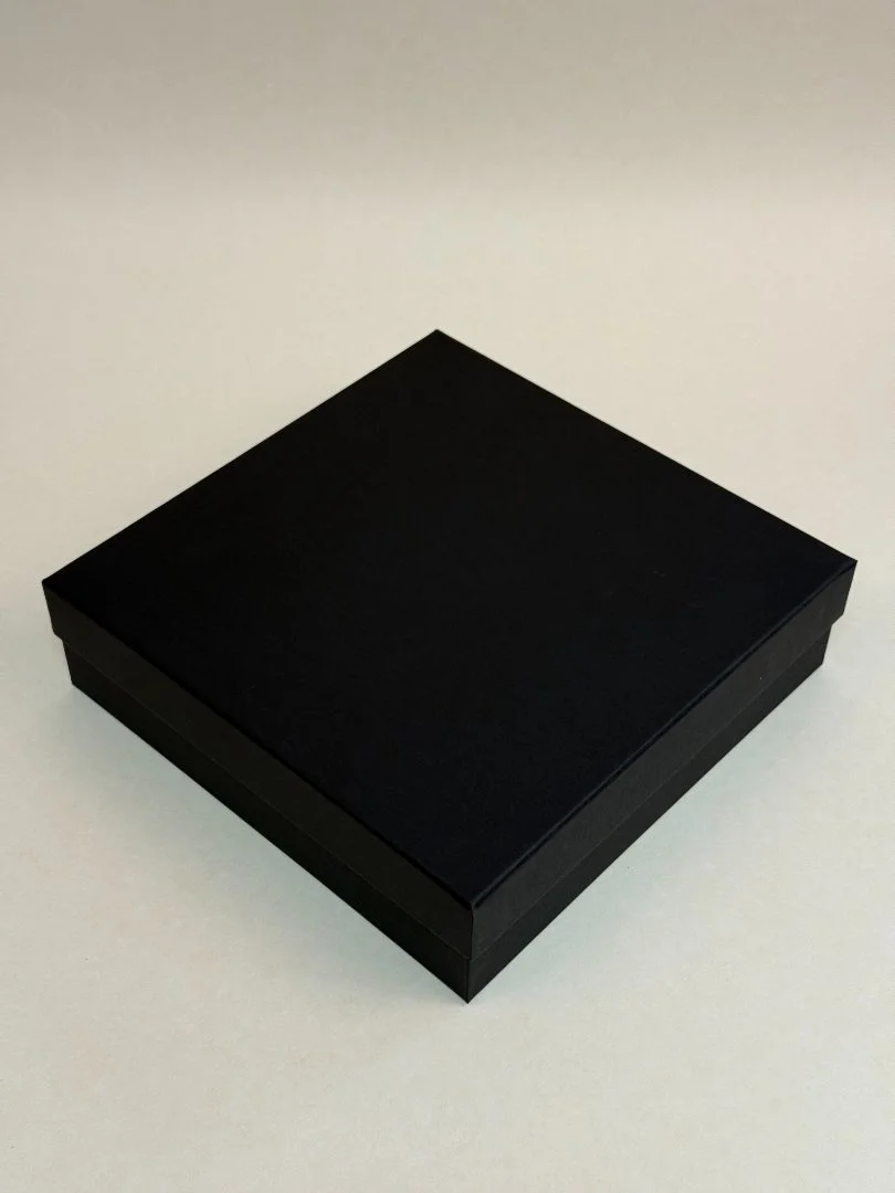 Подарочные коробки 220*220*60 - миниатюра 5