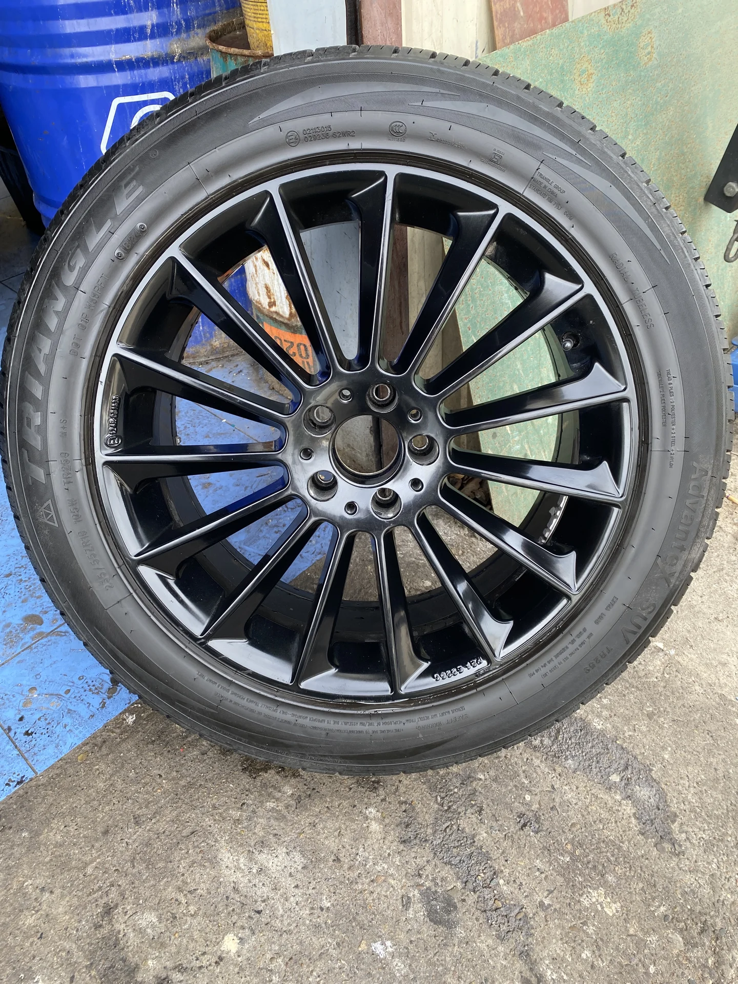Колеса летние 235 55 r19 et38 на Мерседес - миниатюра 2