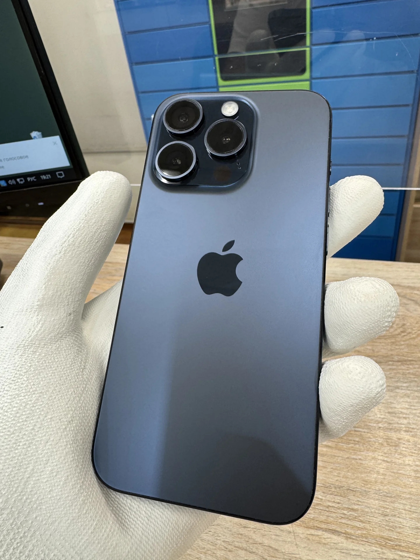 IPhone 15 pro корпус - миниатюра 5