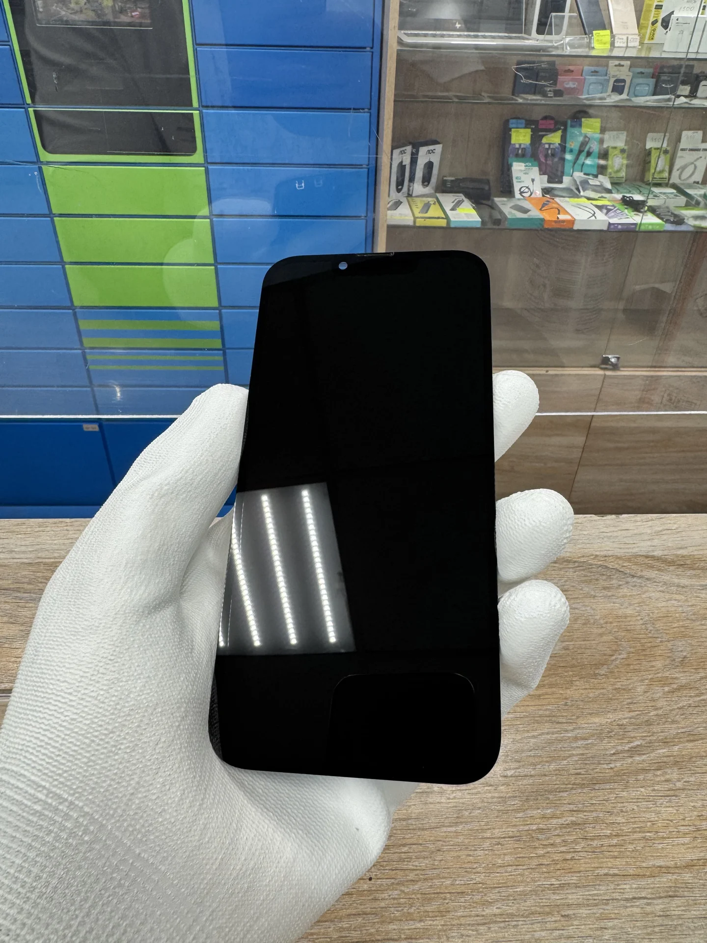 iPhone 13 дисплей снятый оригинальный - миниатюра 7