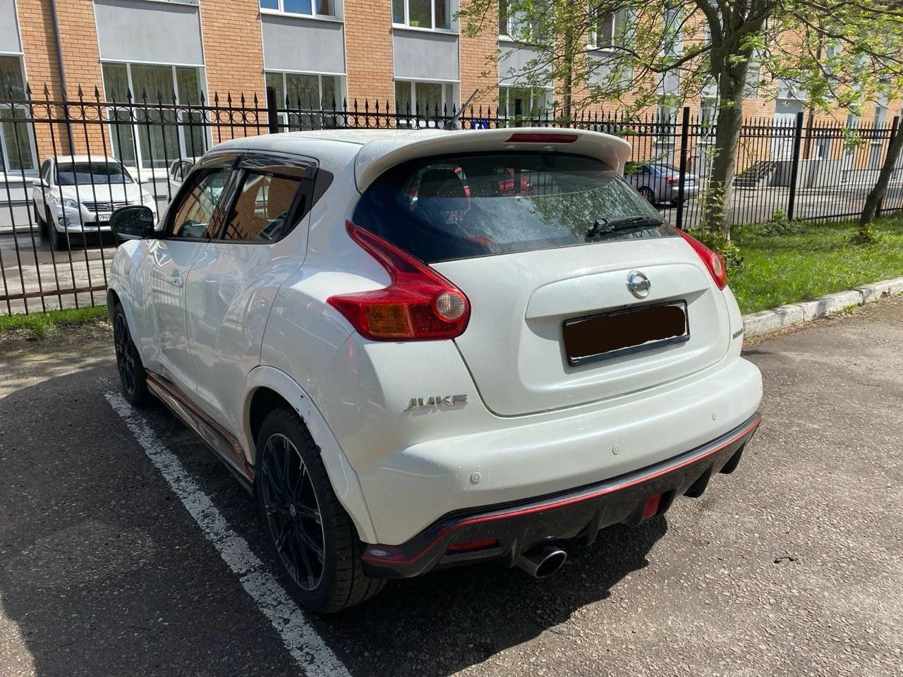 Nissan Juke Nismo 1.6 CVT, 2013, 63 300 км - миниатюра 12