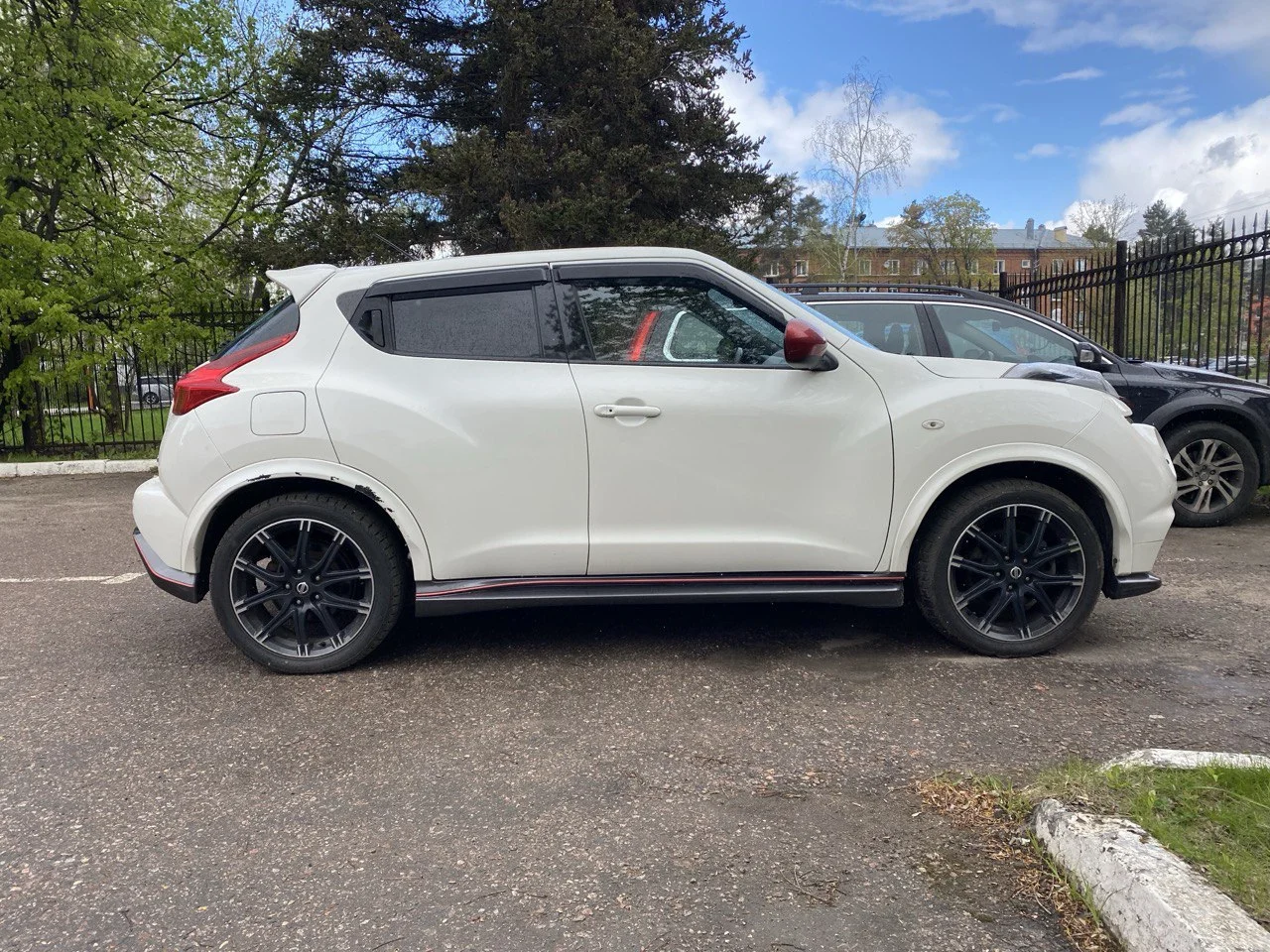 Nissan Juke Nismo 1.6 CVT, 2013, 63 300 км - миниатюра 3