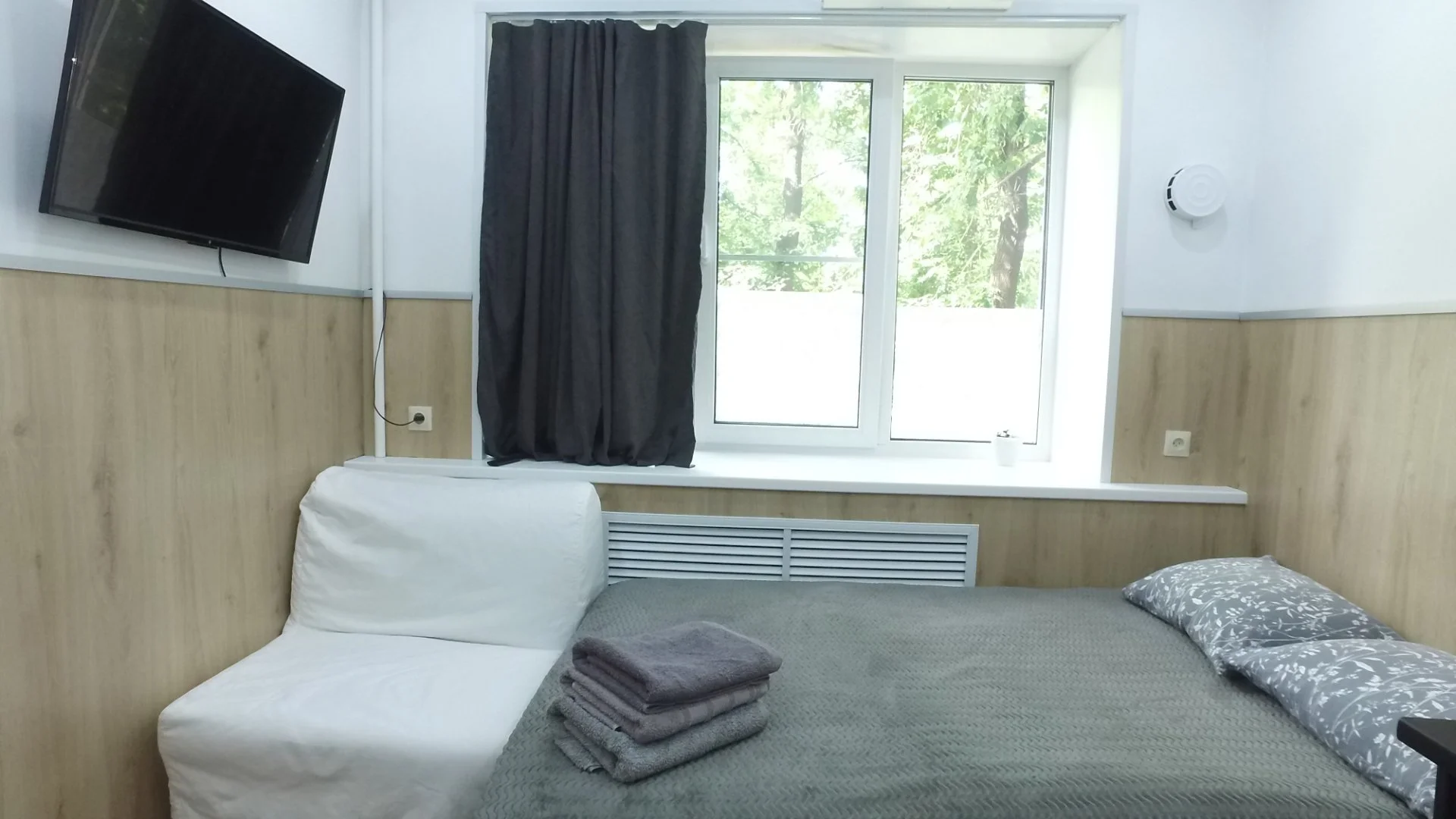 Екатеринбург квартиры студии посуточно - 300 м. от метро Уралмаш - миниатюра 2