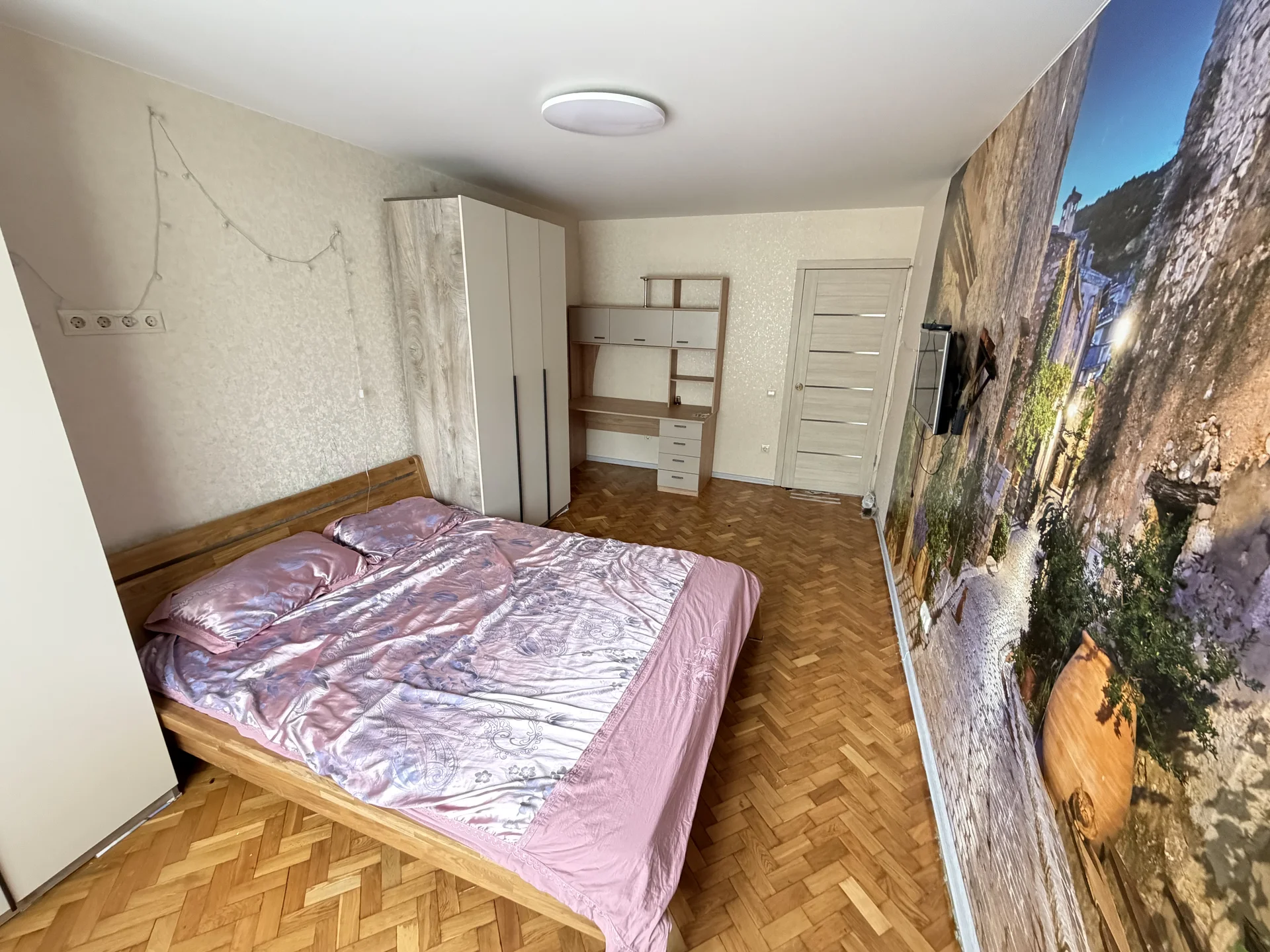 Продам квартиру - миниатюра 2