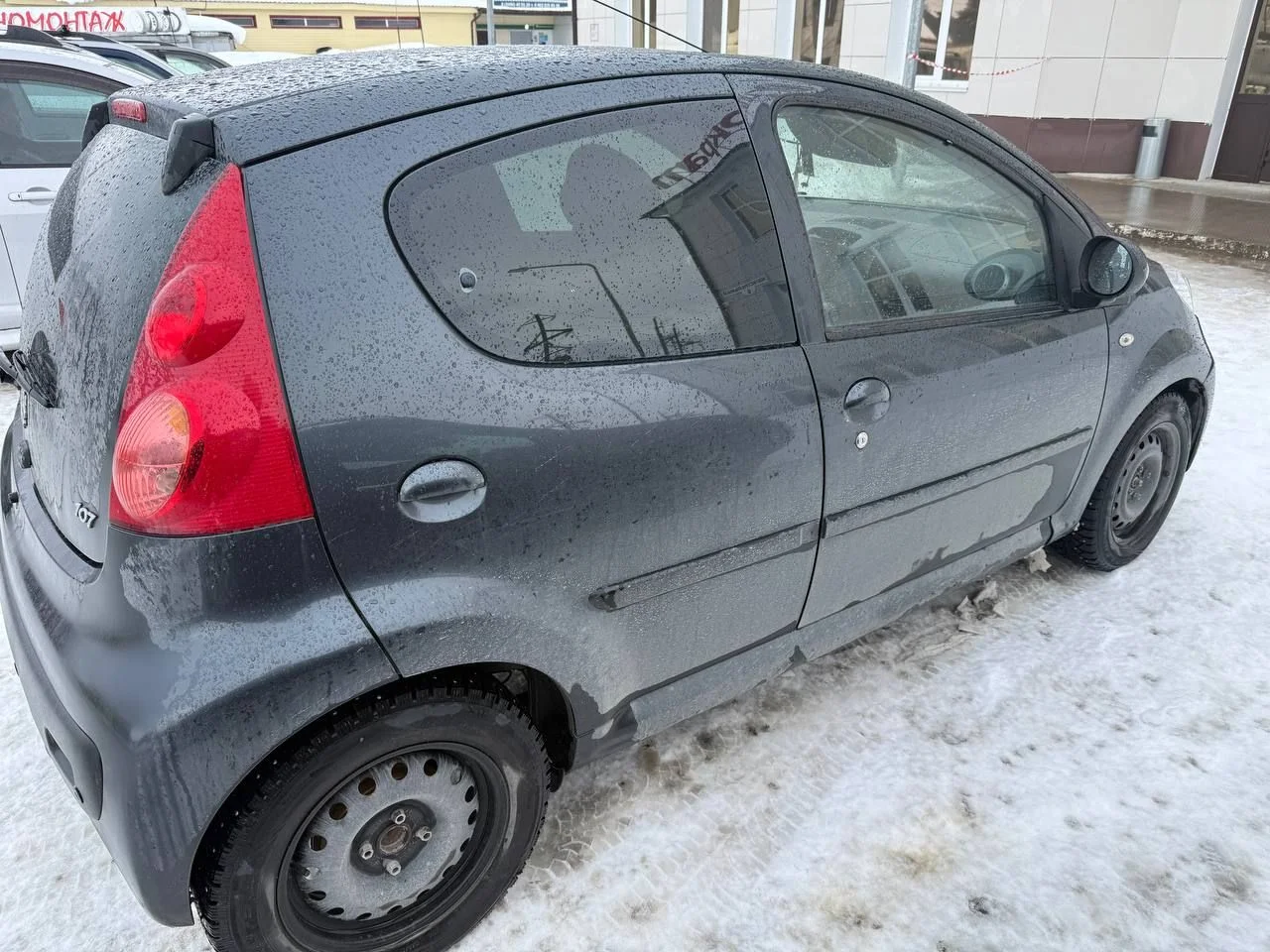 Peugeot 107 - миниатюра 5