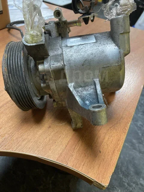 Компрессор кондиционера Subaru Forester FA20DIT Z0021226A - изображение 1