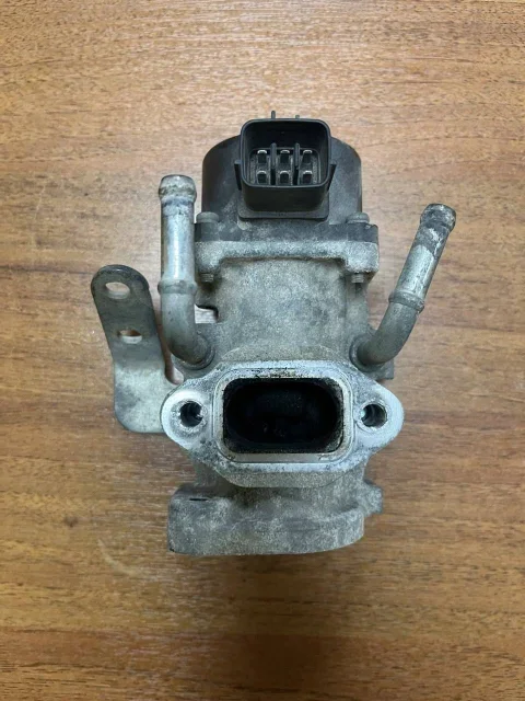 Клапан EGR Subaru Forester Levorg 79772AA780 - миниатюра 2