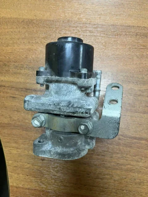 Клапан EGR Subaru Forester Levorg 79772AA780 - миниатюра 4
