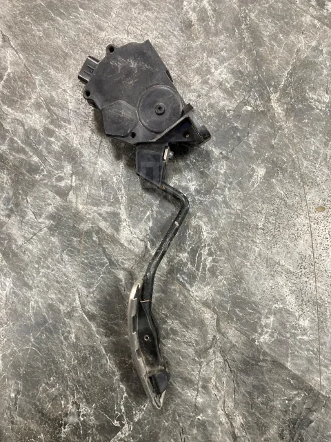 Педальный узел Subaru Forester 2013 36010FJ020 SJG FA20 - миниатюра 5