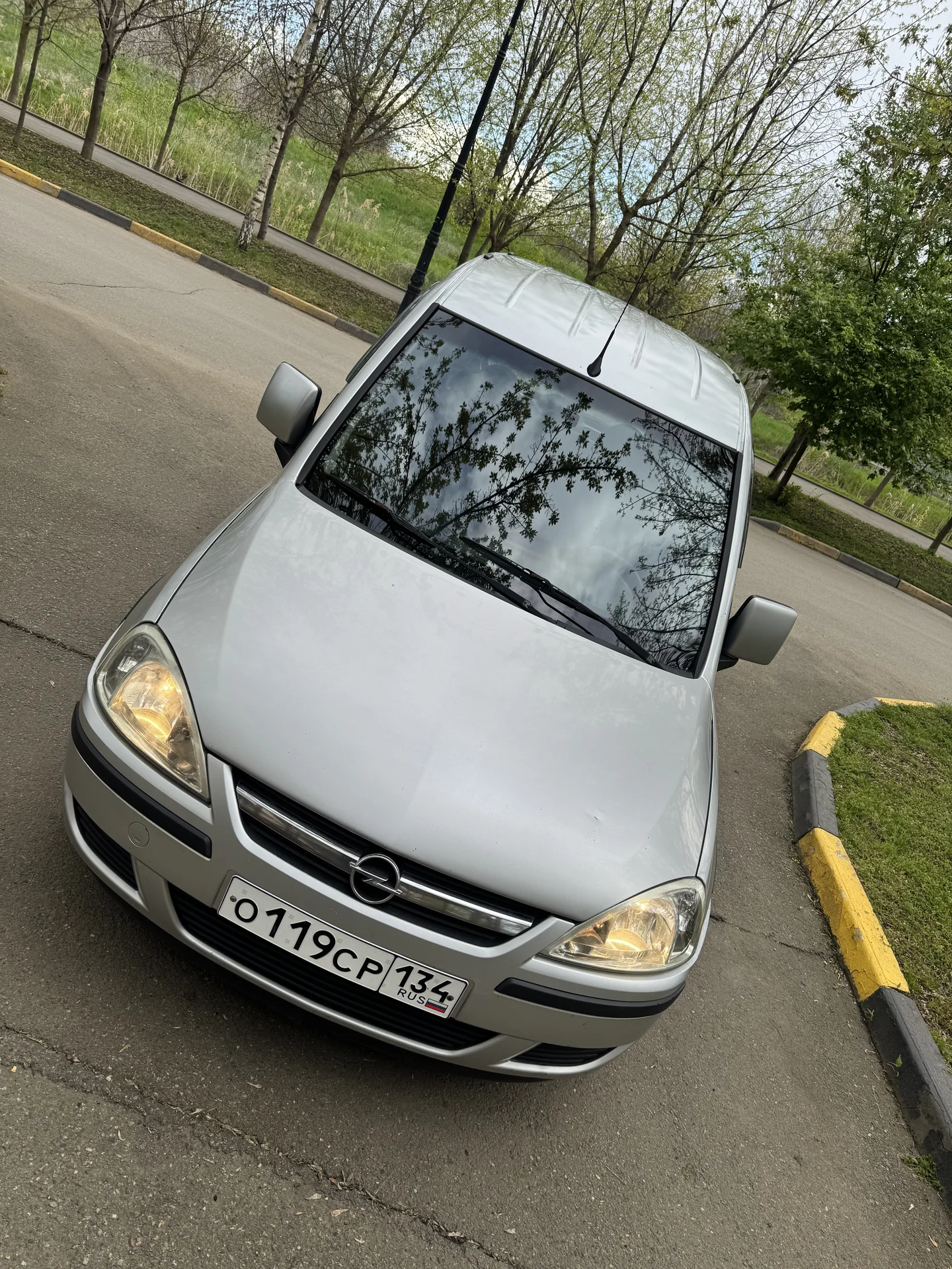 Opel Combo C 2008 - изображение 1