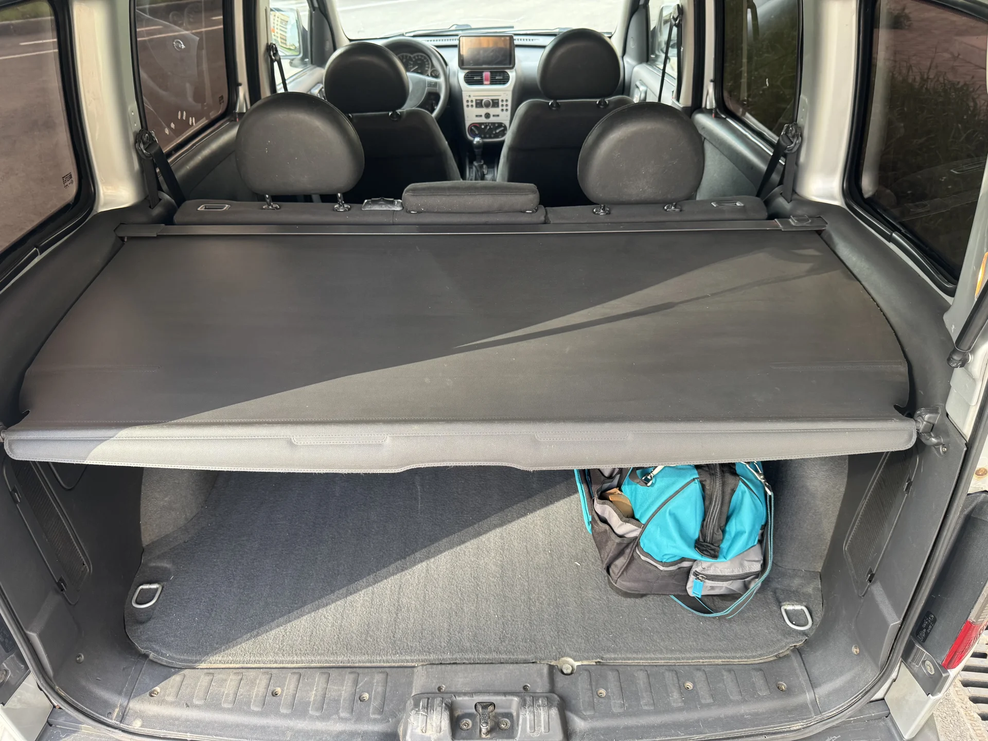 Opel Combo 2009 - миниатюра 19
