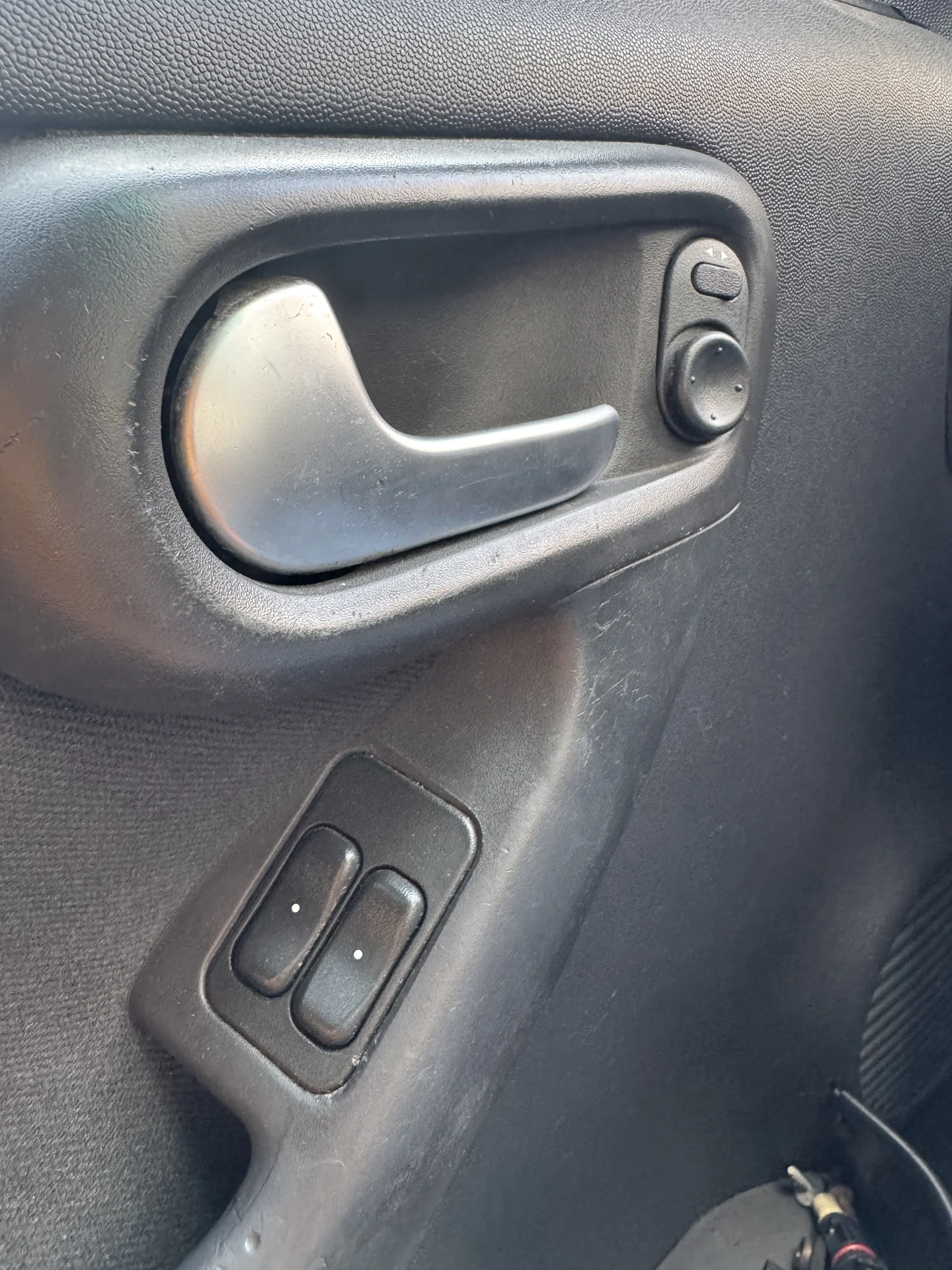 Opel Combo 2009 - миниатюра 20