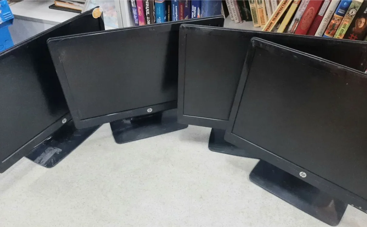 Монитор HP 2011x(20 дюймов, 1600х900) - изображение 1