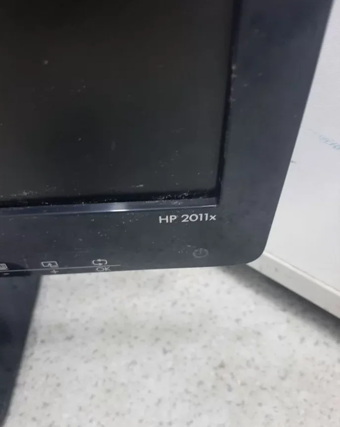 Монитор HP 2011x(20 дюймов, 1600х900) - миниатюра 3