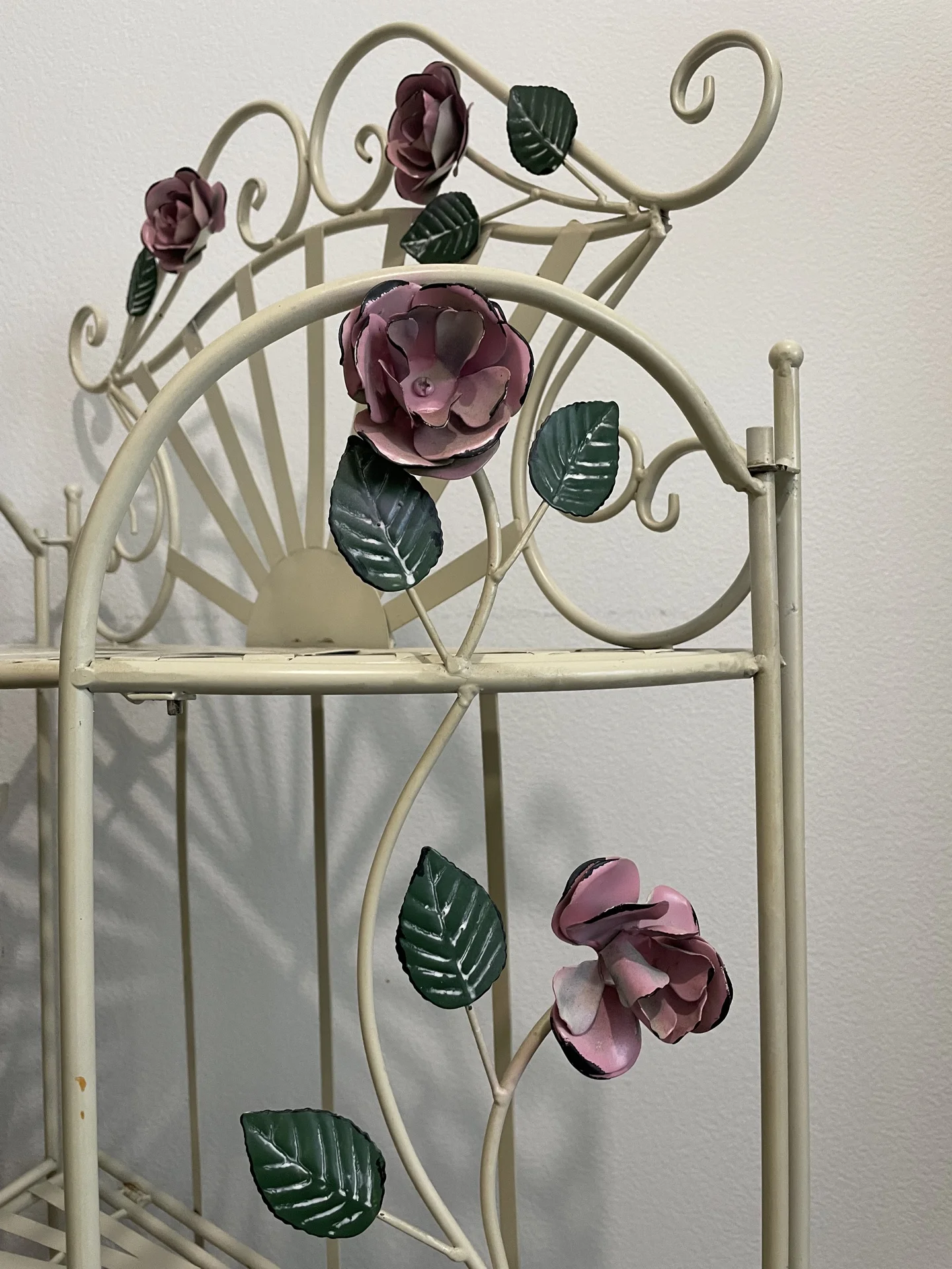 Этажерка кованая с цветами - миниатюра 7