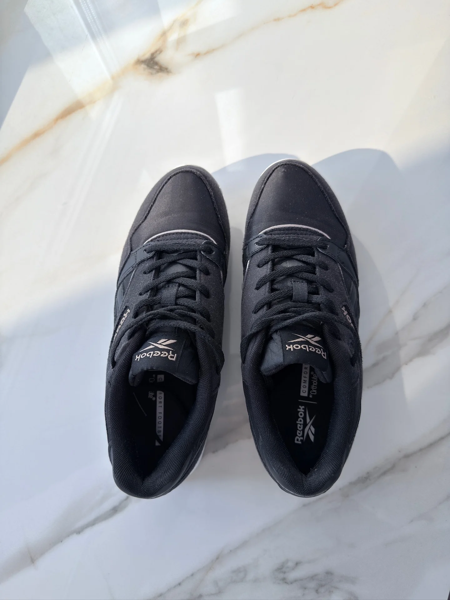 Женские кроссовки Reebok 38,5 - миниатюра 2