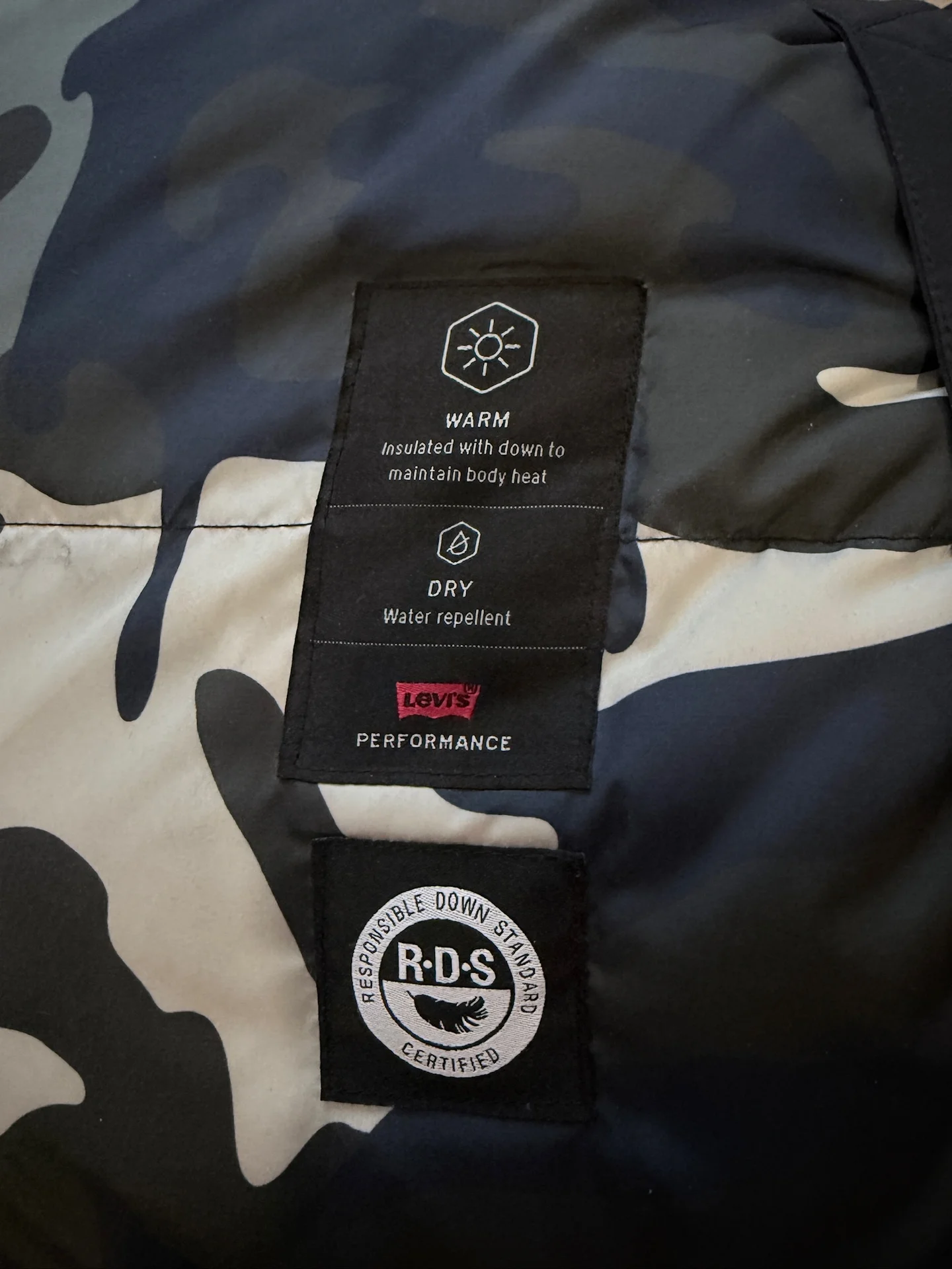 Мужская зимняя куртка Levi’s L/50-52 - миниатюра 8