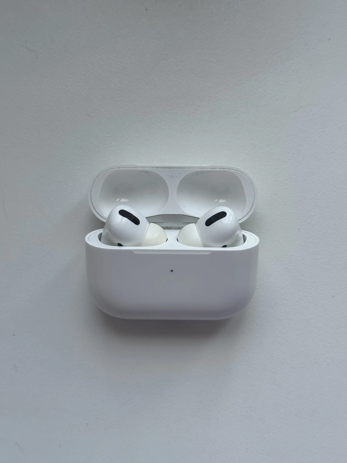 AirPods pro - изображение 1
