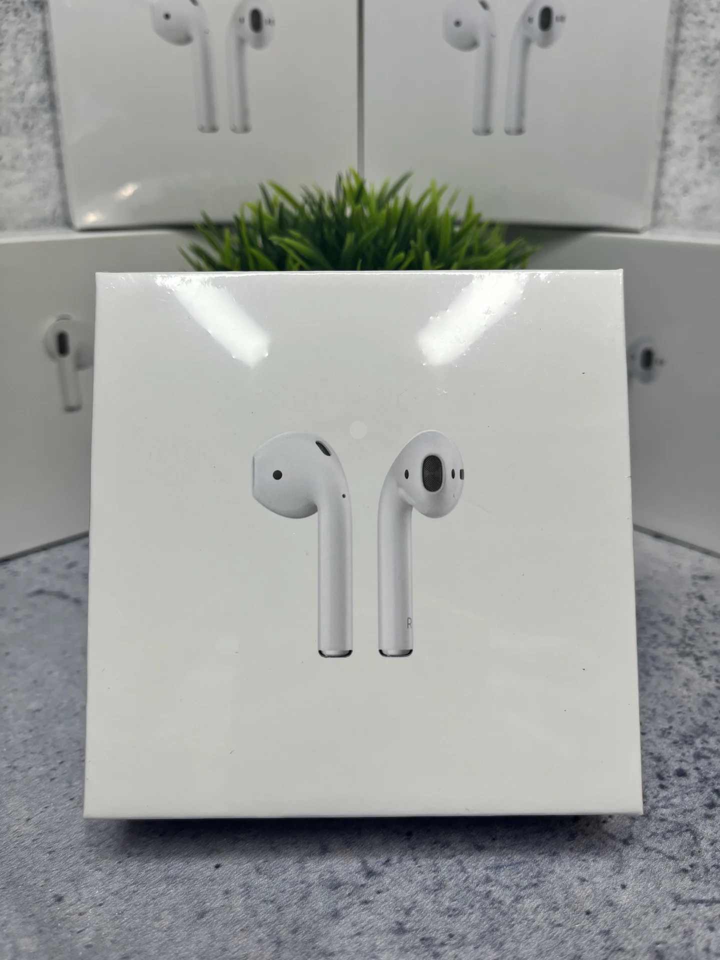 AirPods 2 - миниатюра 2