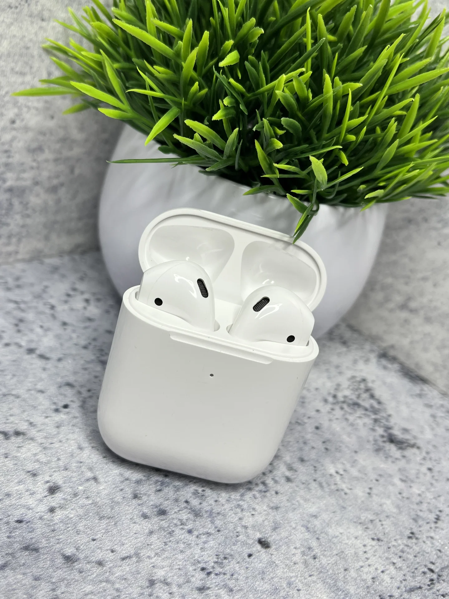 AirPods 2 - миниатюра 5
