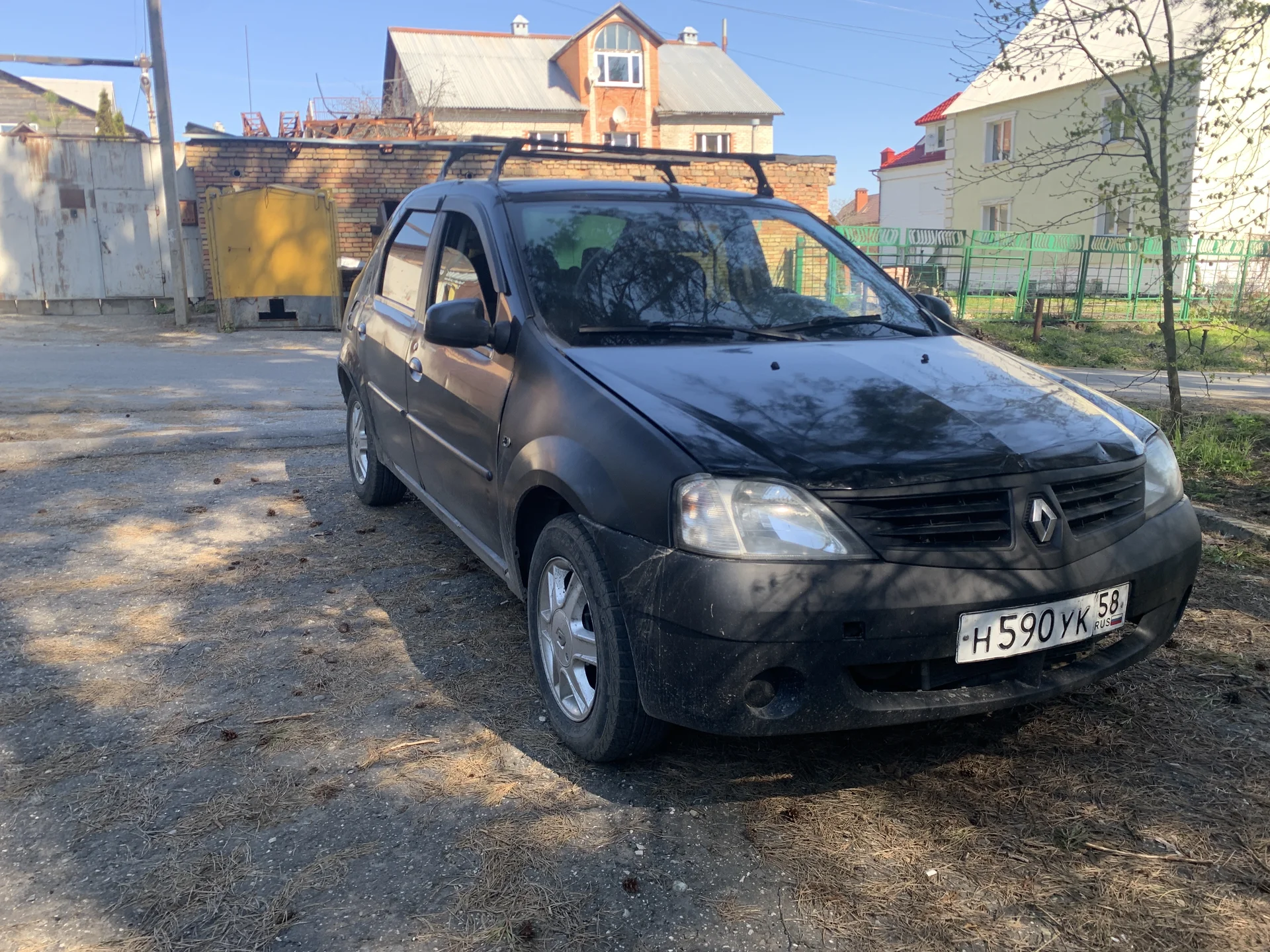 Renault Logan - миниатюра 6